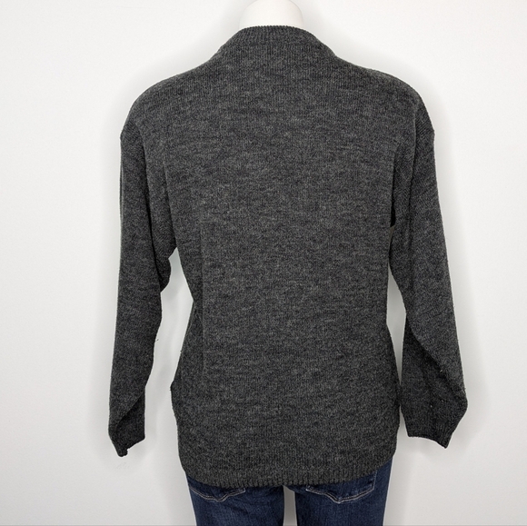 Vintage Disney Disneyland Paris grey wool blend Mickey Mouse sweater 14/16 - Picture 8 of 11